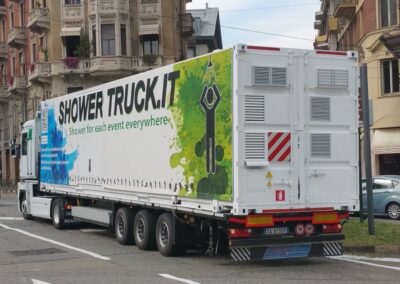 Shower truck docce mobili
